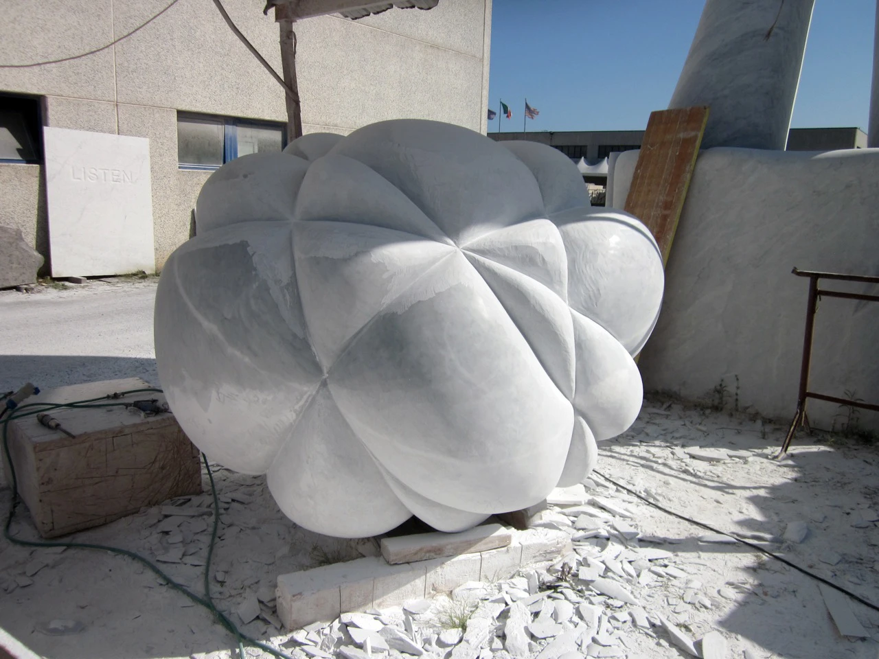 Studio / Work in Progress White Carrara marble bySibylle Pasche
