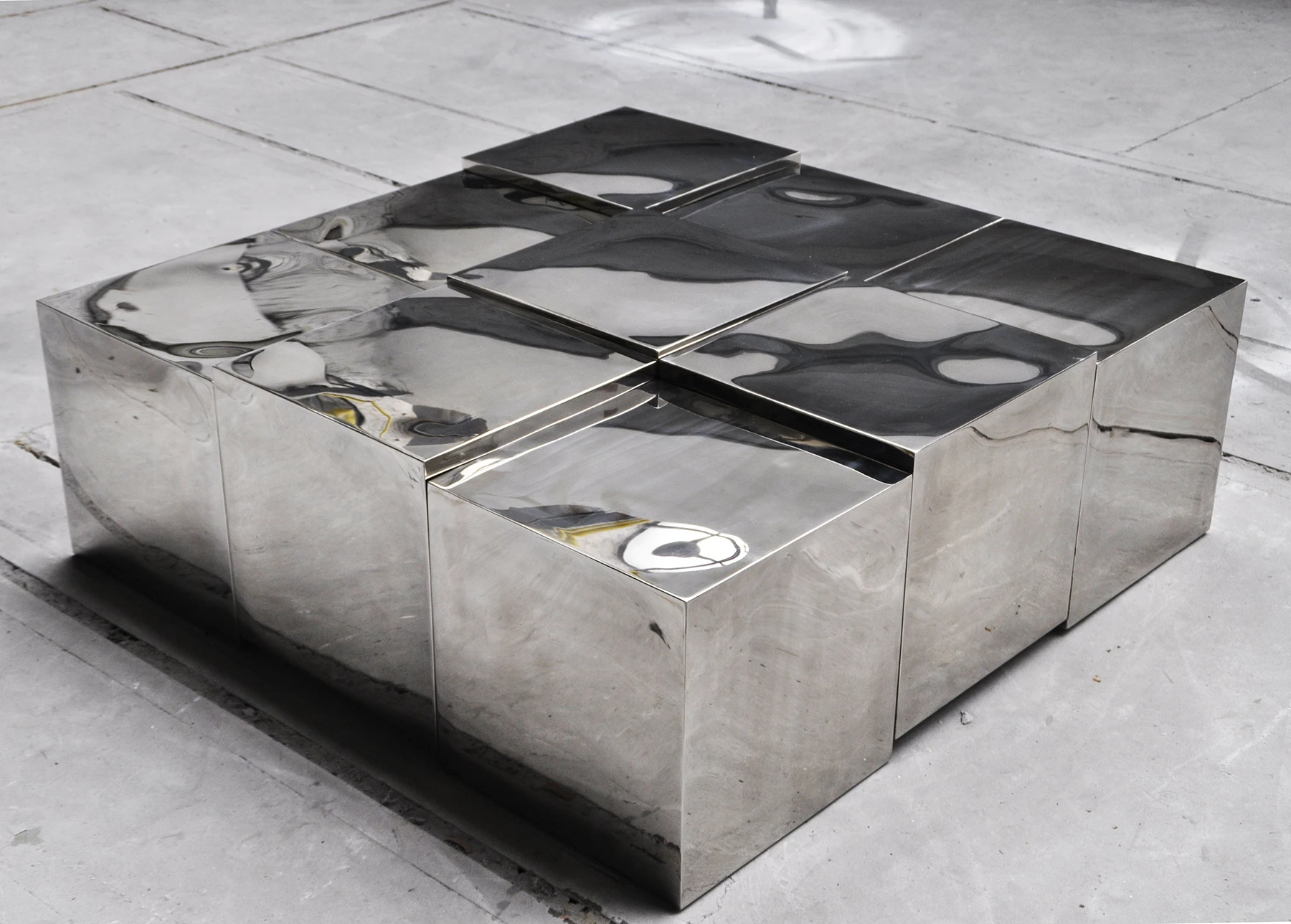 9 Cubes by Pol Quadens